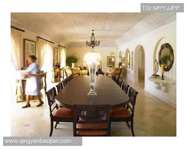 梅西的豪宅揭秘：足球巨星的温馨家庭生活与奢华居所